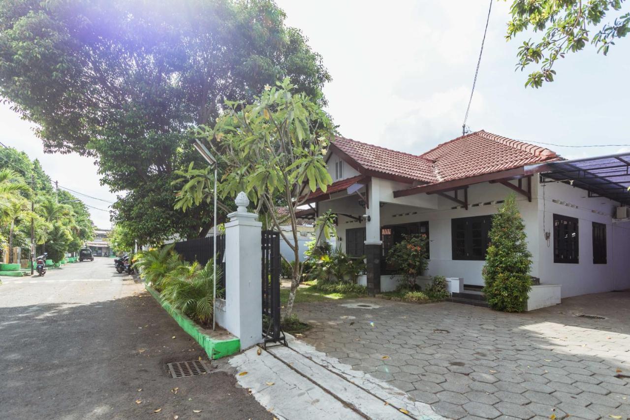 Ndalem Sarengat Apartman Yogyakarta Kültér fotó